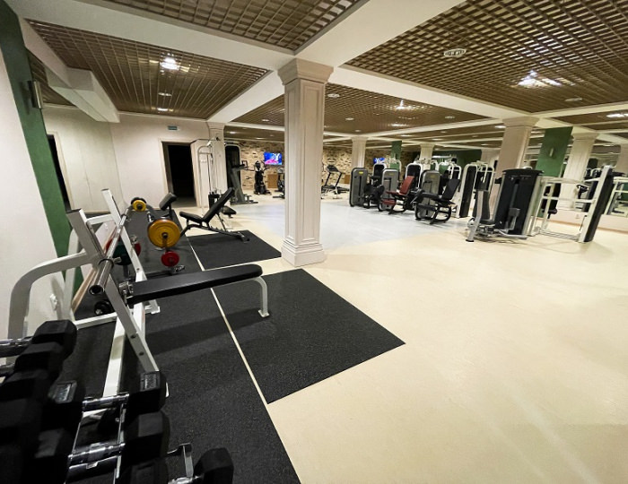 Тренажерный зал и спортплощадка - Санаторий «Приозерный» Беларусь